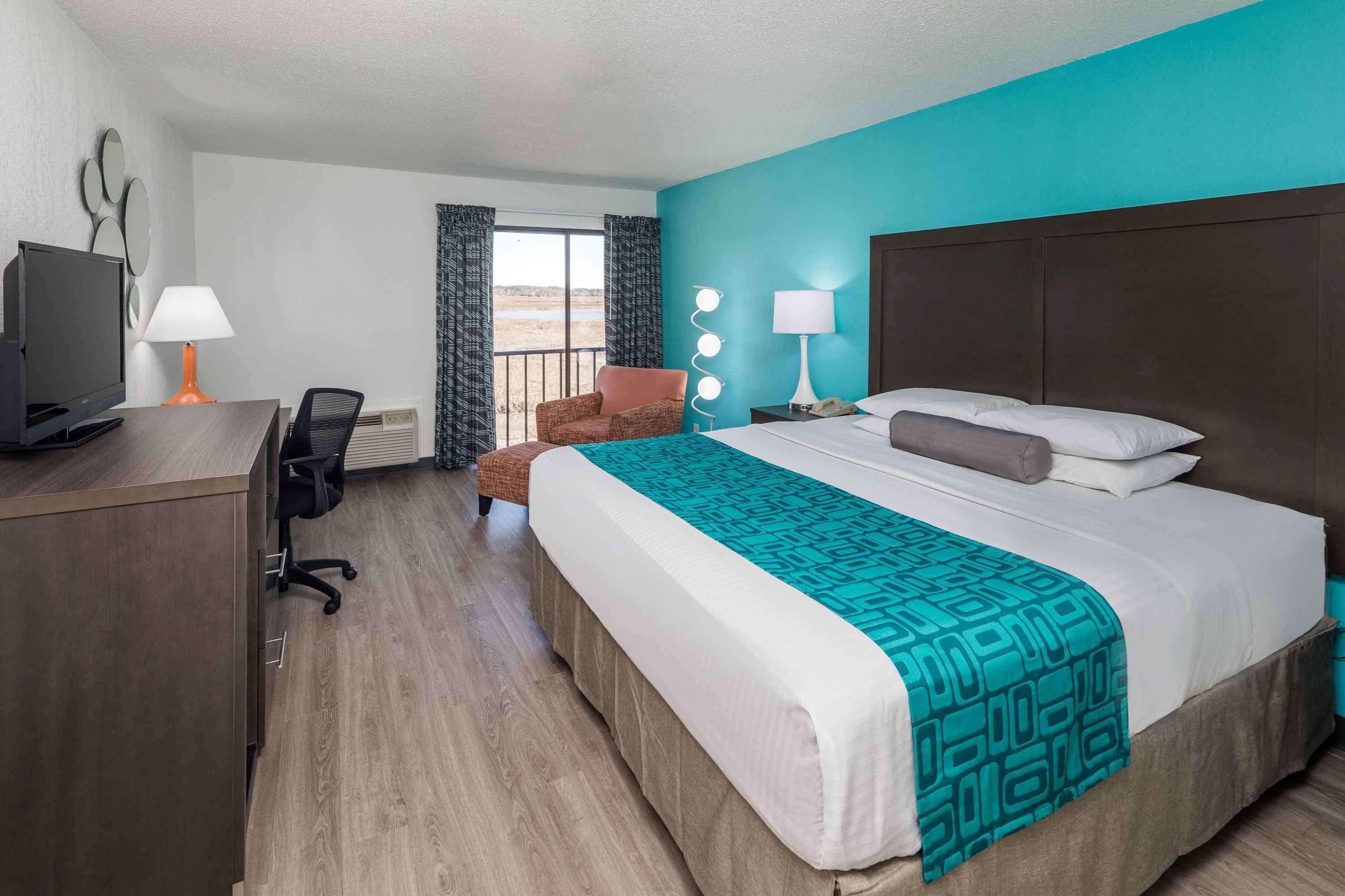 Howard Johnson By Wyndham Beaufort/Parris Island Exteriör bild